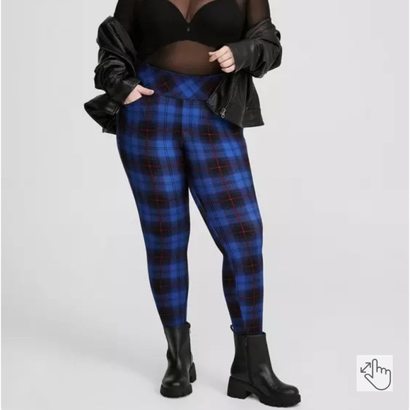 Torrid Studio Harriet Plaid Pull On Pixie Pants Size 4X - Picture 1 of 6